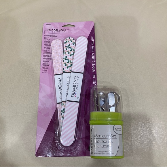 NEW Manicure Nails Gift Set - Picture 2 of 6